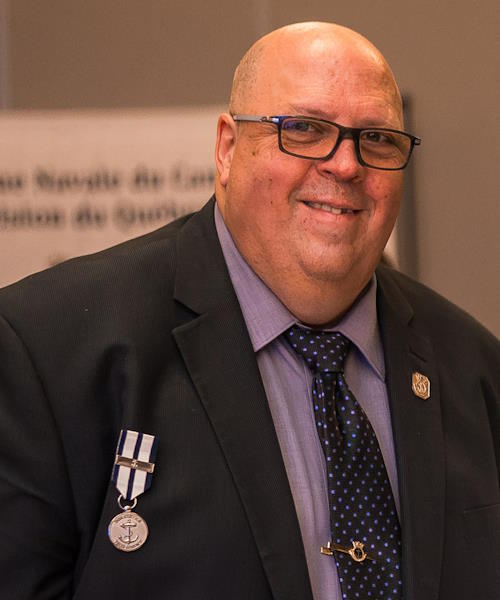 Yves Thériault